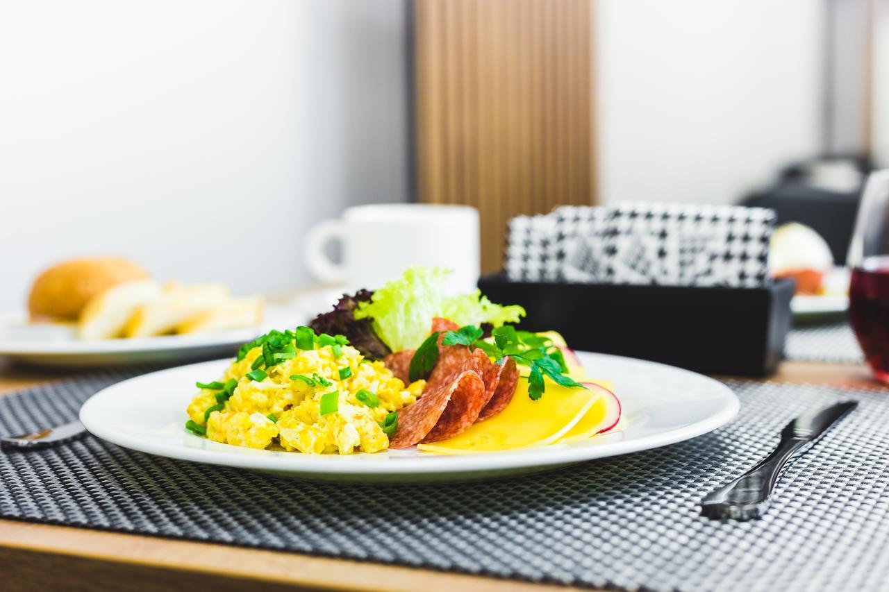 Waw Airport Okęcie Hotel Warszawa