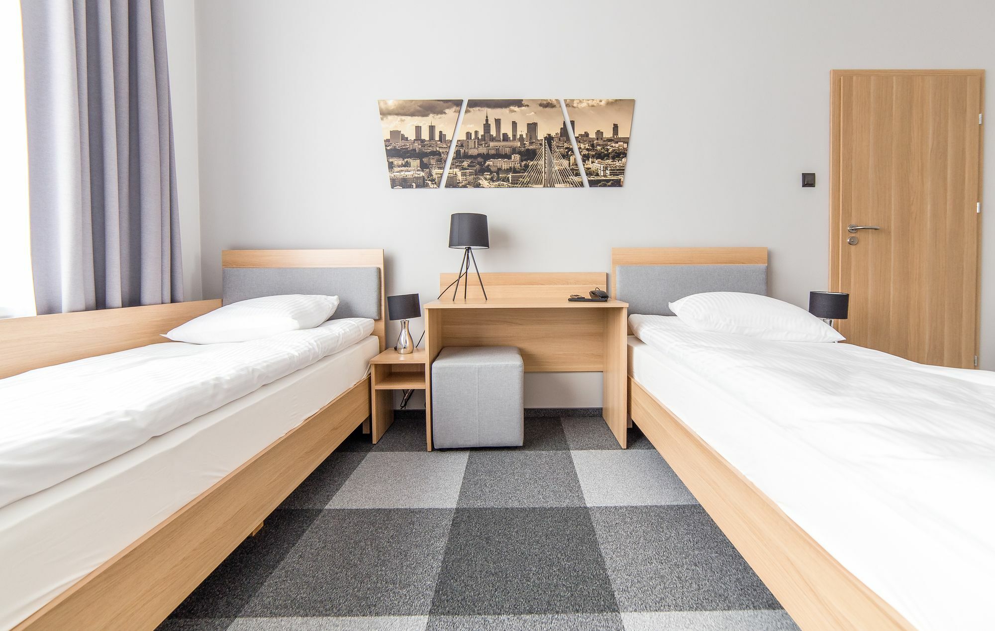 Hotel Waw Airport Okęcie 2*